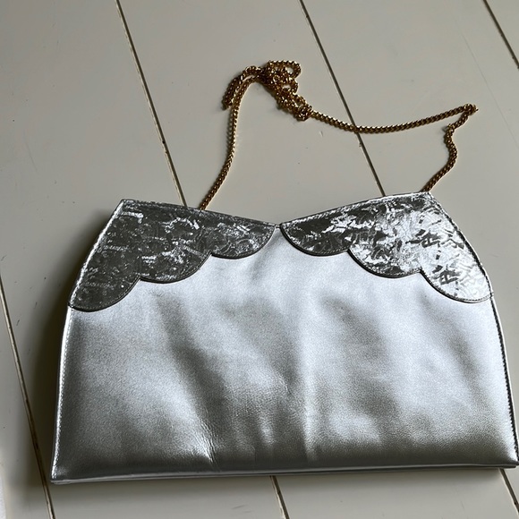 Vintage Gina London Silver Bag on Chain - Picture 1 of 7